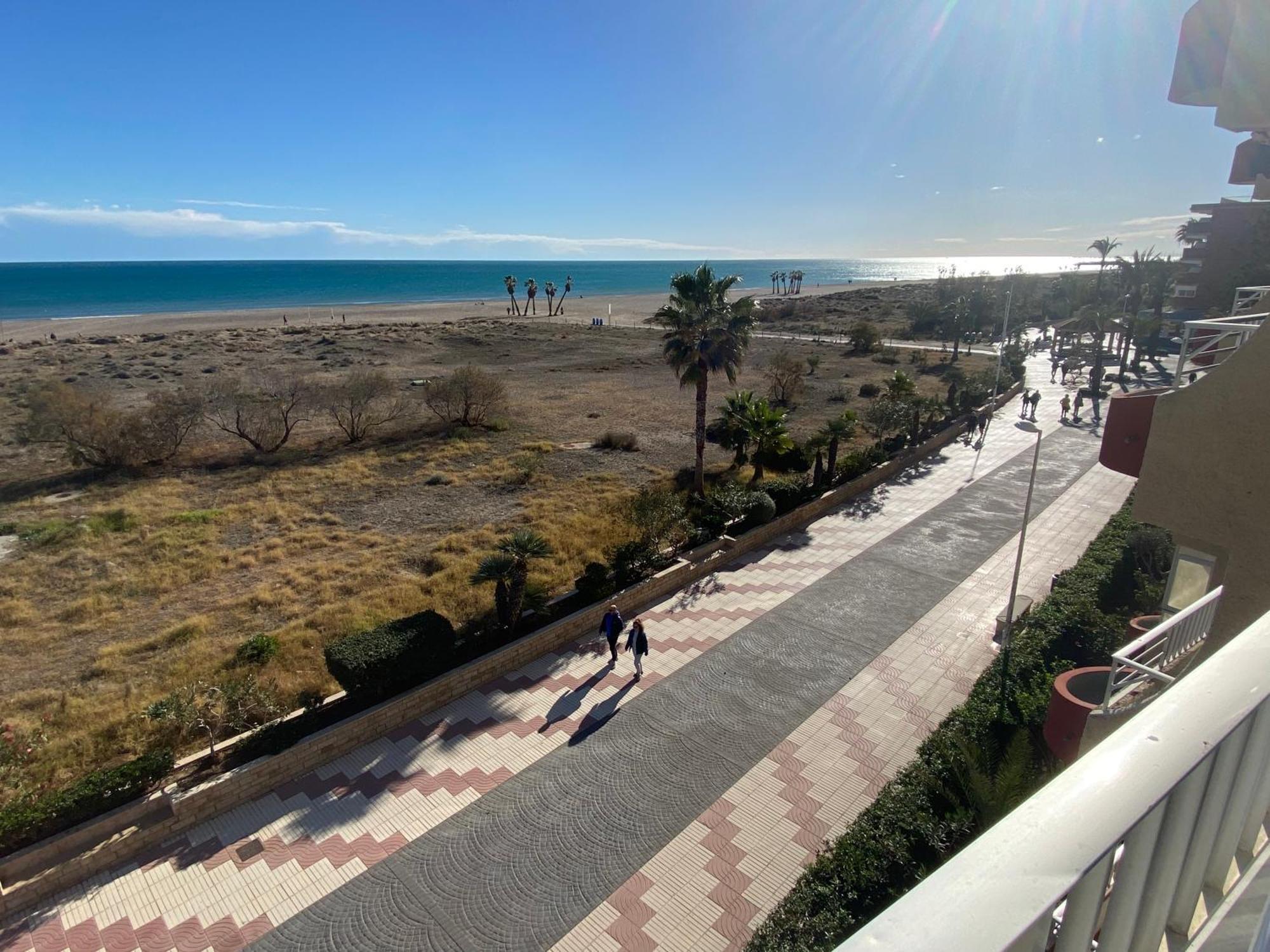 Primera Linea De Playa 발렌시아 외부 사진